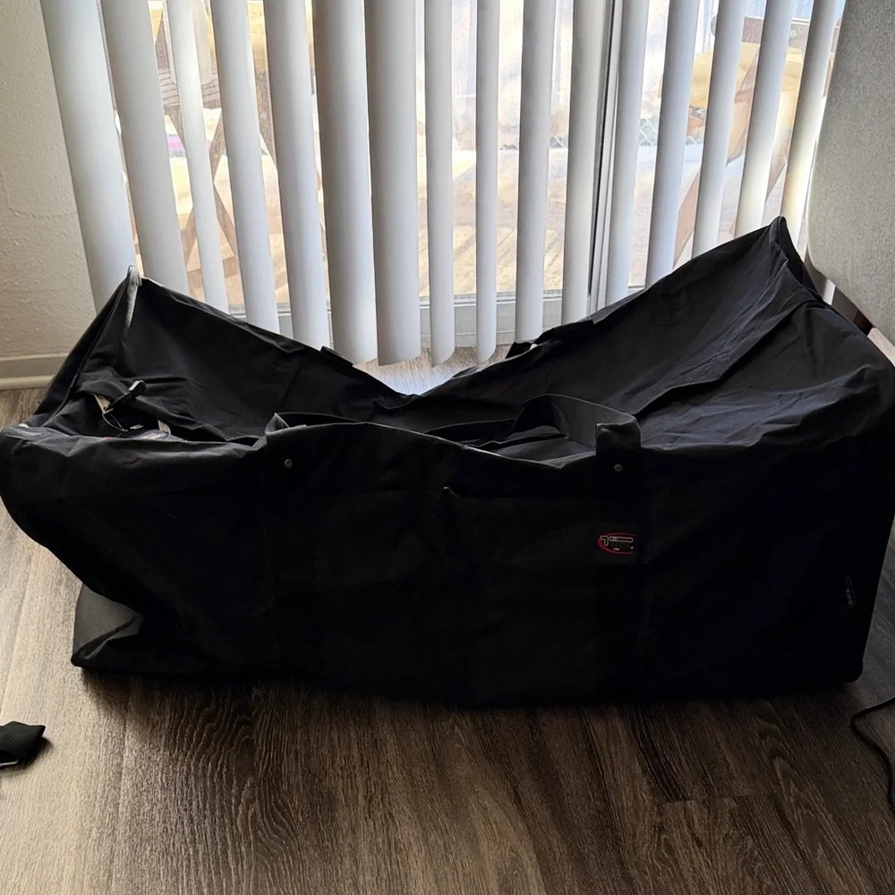 Track USA by Triple Gear Black Duffel - Picture 3 of 8